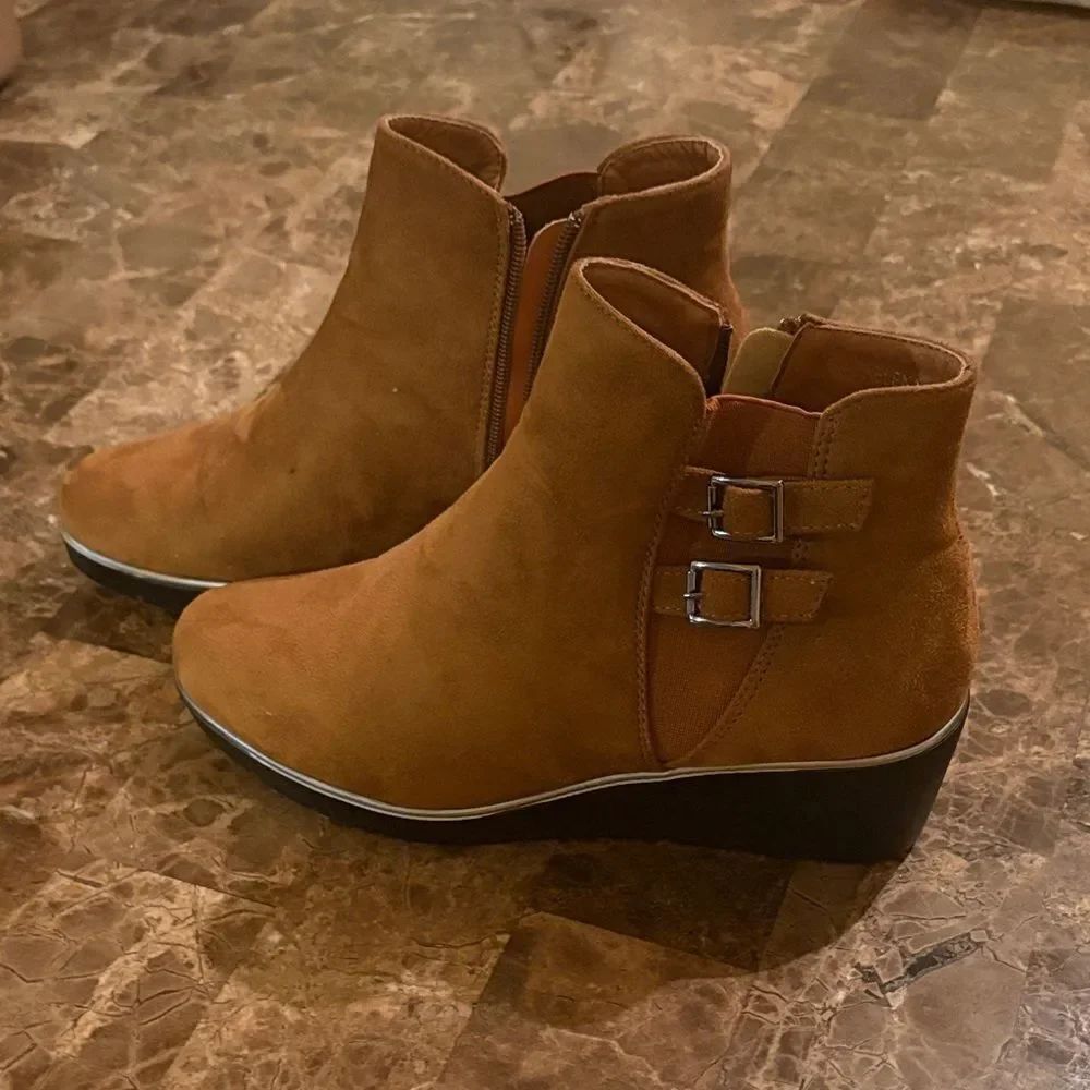 Elegant Brown Ankle Booties with Buckle Detail